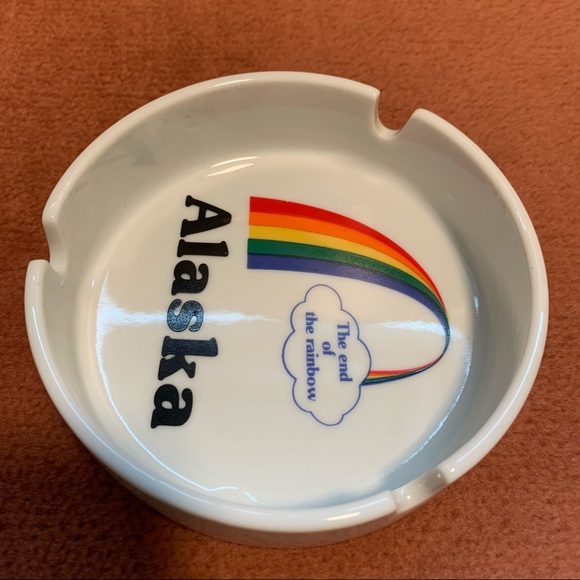 Vintage Alaska Rainbow Ashtray - Picture 3 of 7